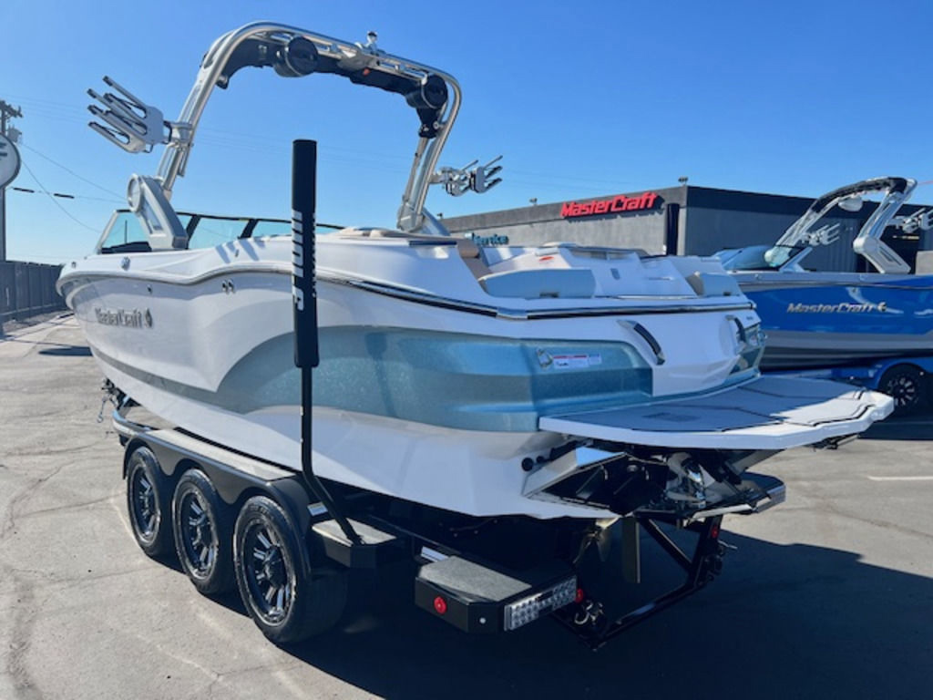 2024 Mastercraft X24