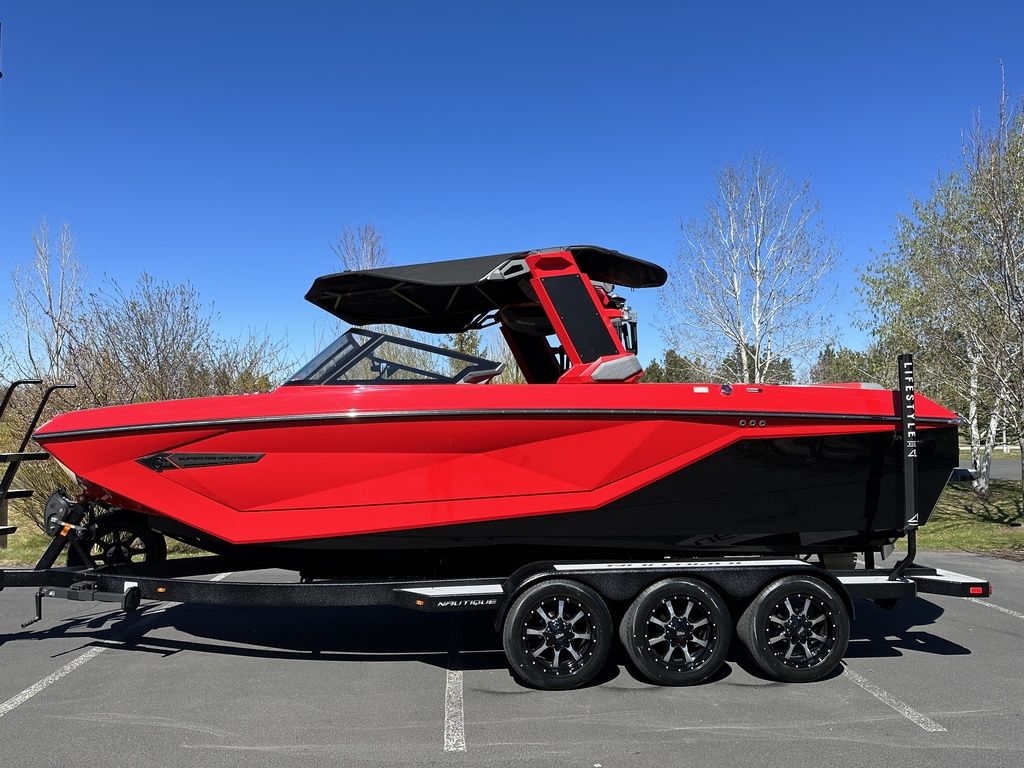 boat.Title