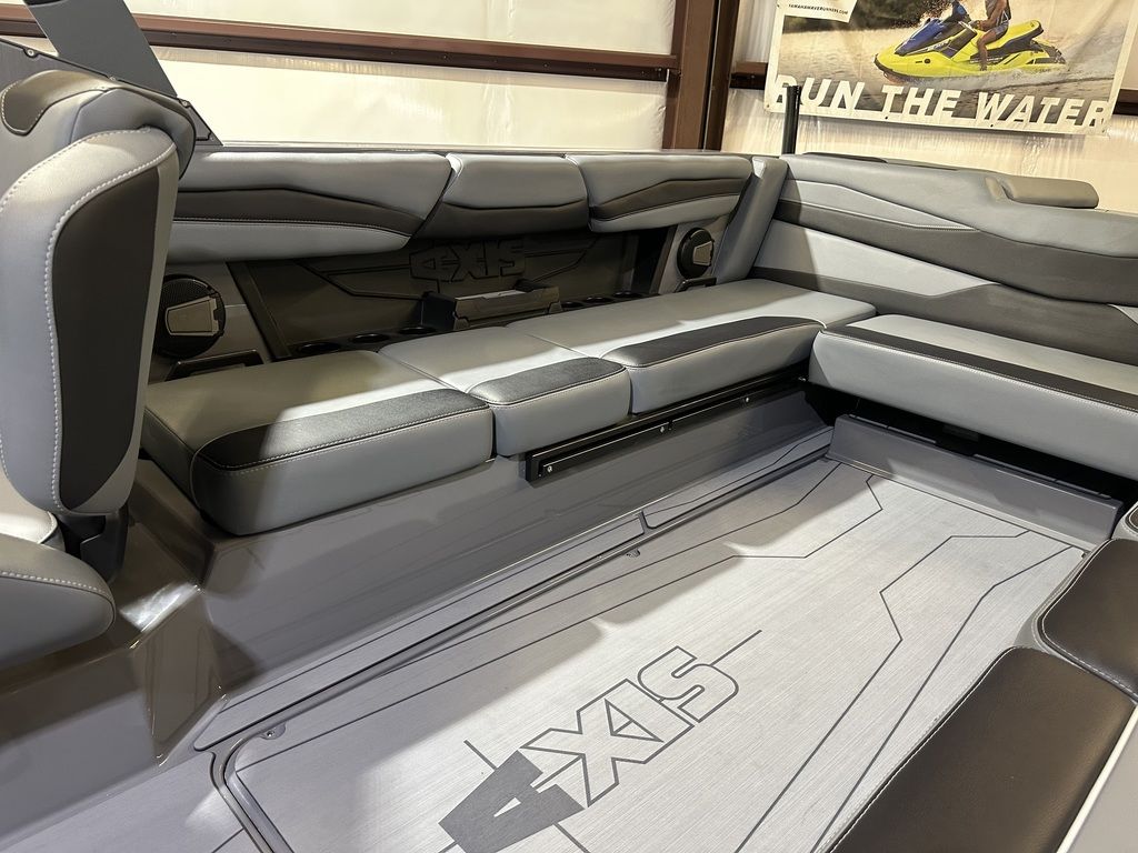 2025 Axis Wake Research A245