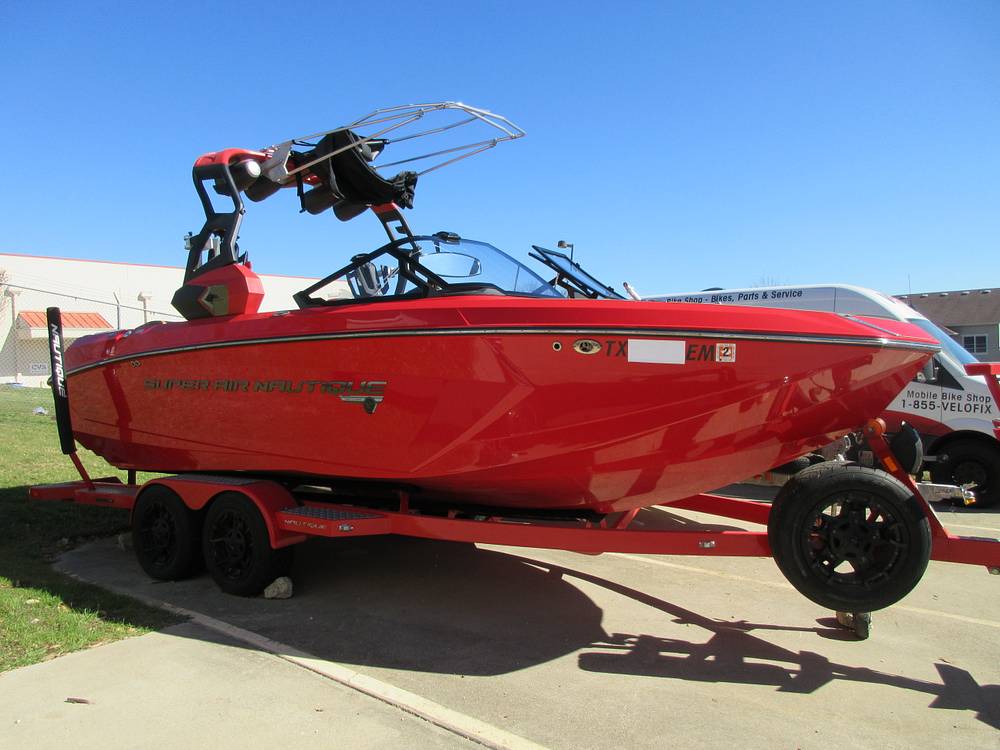 boat.Title