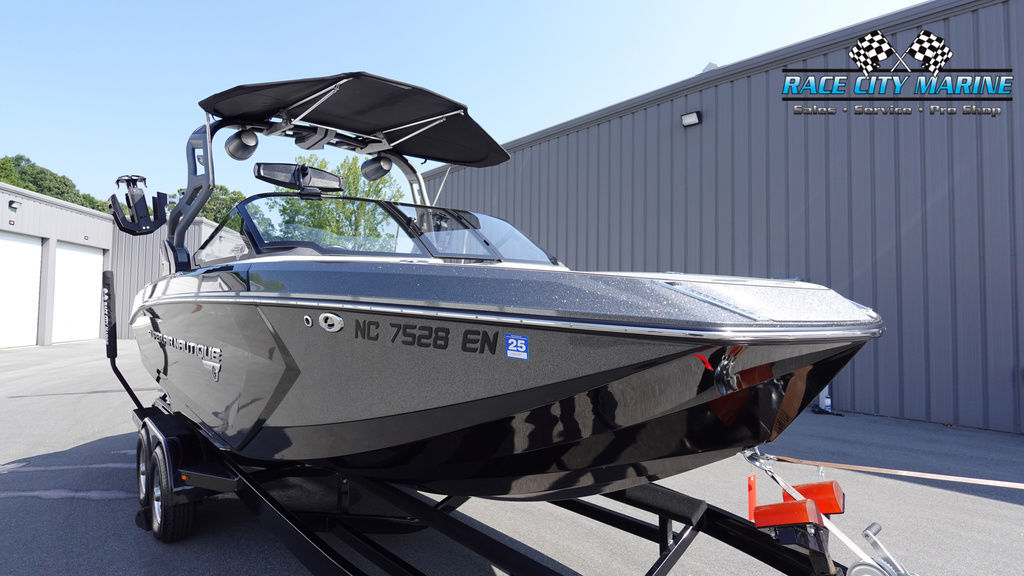 2020 Nautique G23