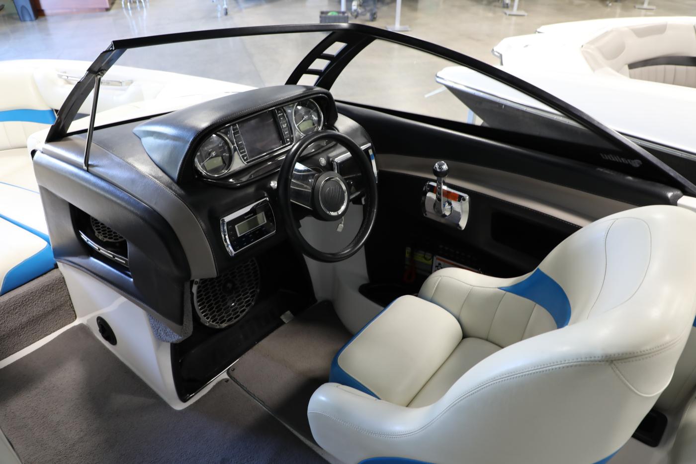 2013 Malibu 24MXZ
