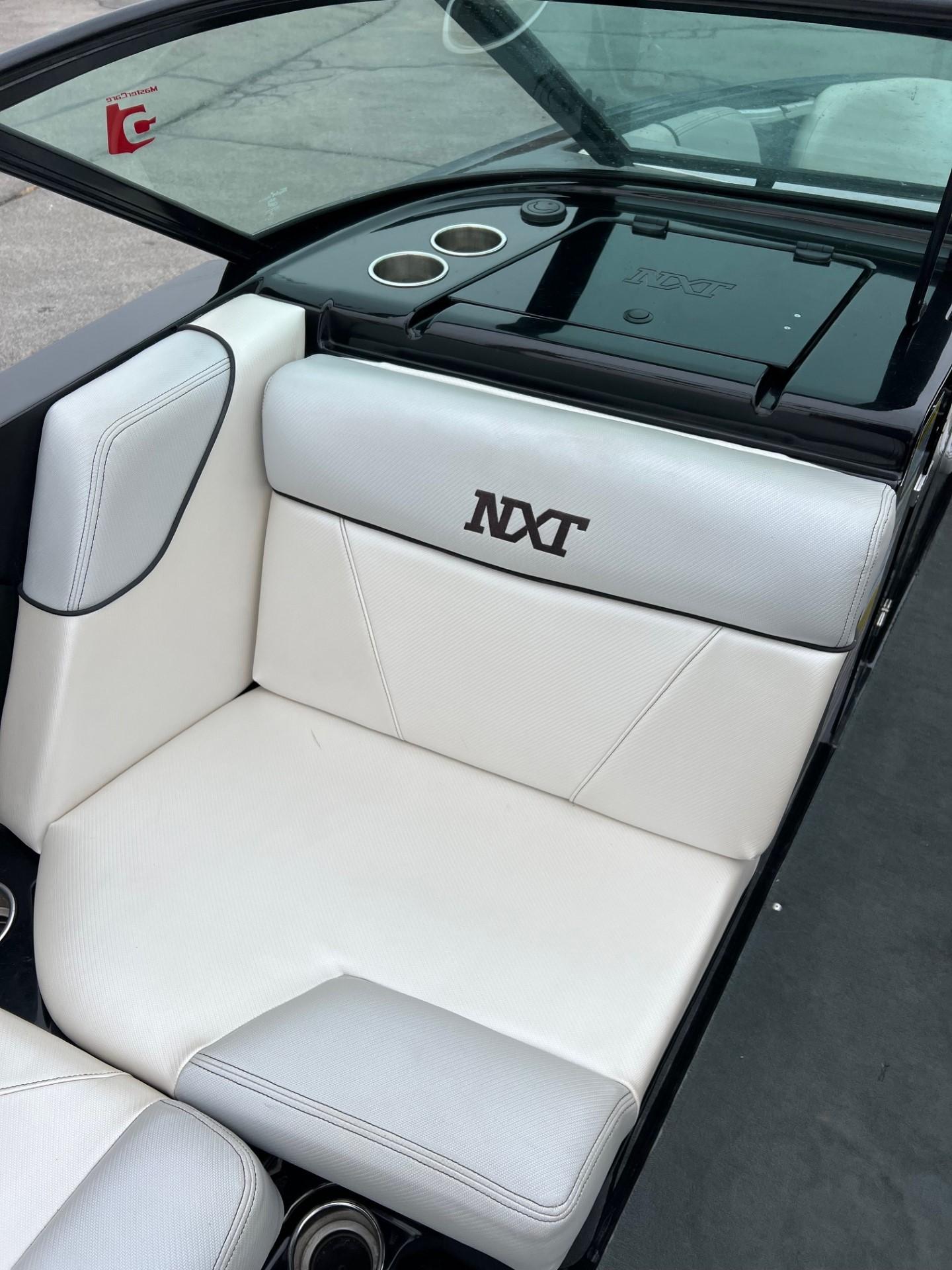 2016 Mastercraft NXT22