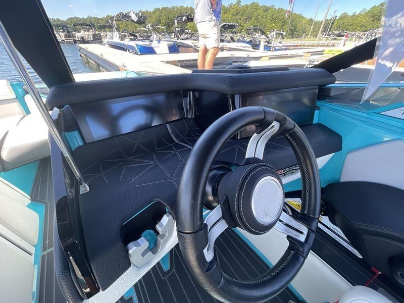 2020 Nautique Paragon G23