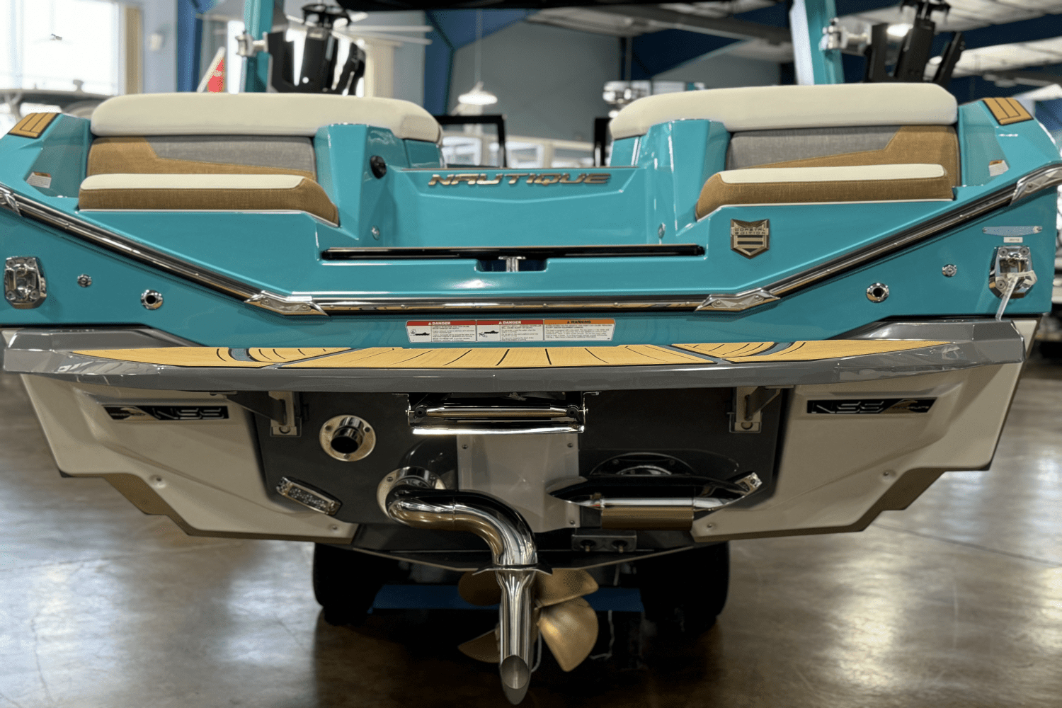 boat.Title