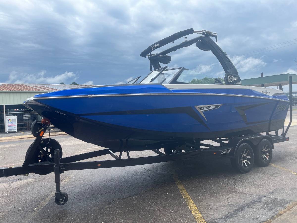 2024 tige boats 22RZX