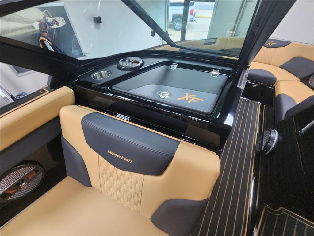 2024 Mastercraft XT-23 | 209111