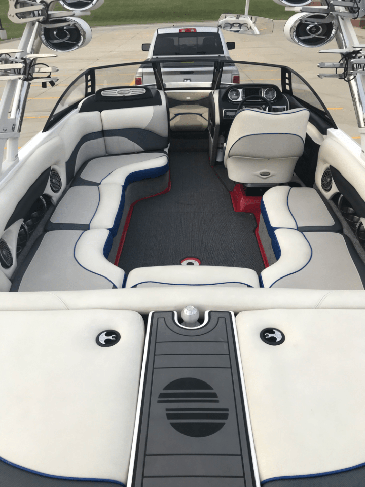 2013 Malibu 23LSV – LS3 Engine Only 108 hours! Icon