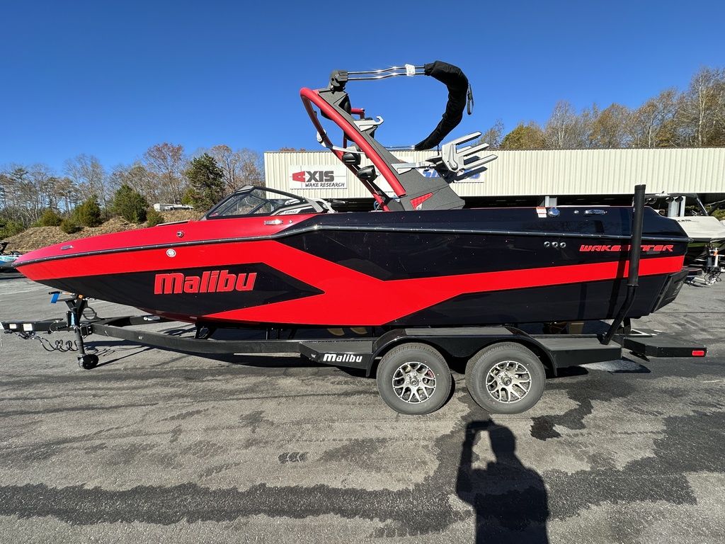 boat.Title