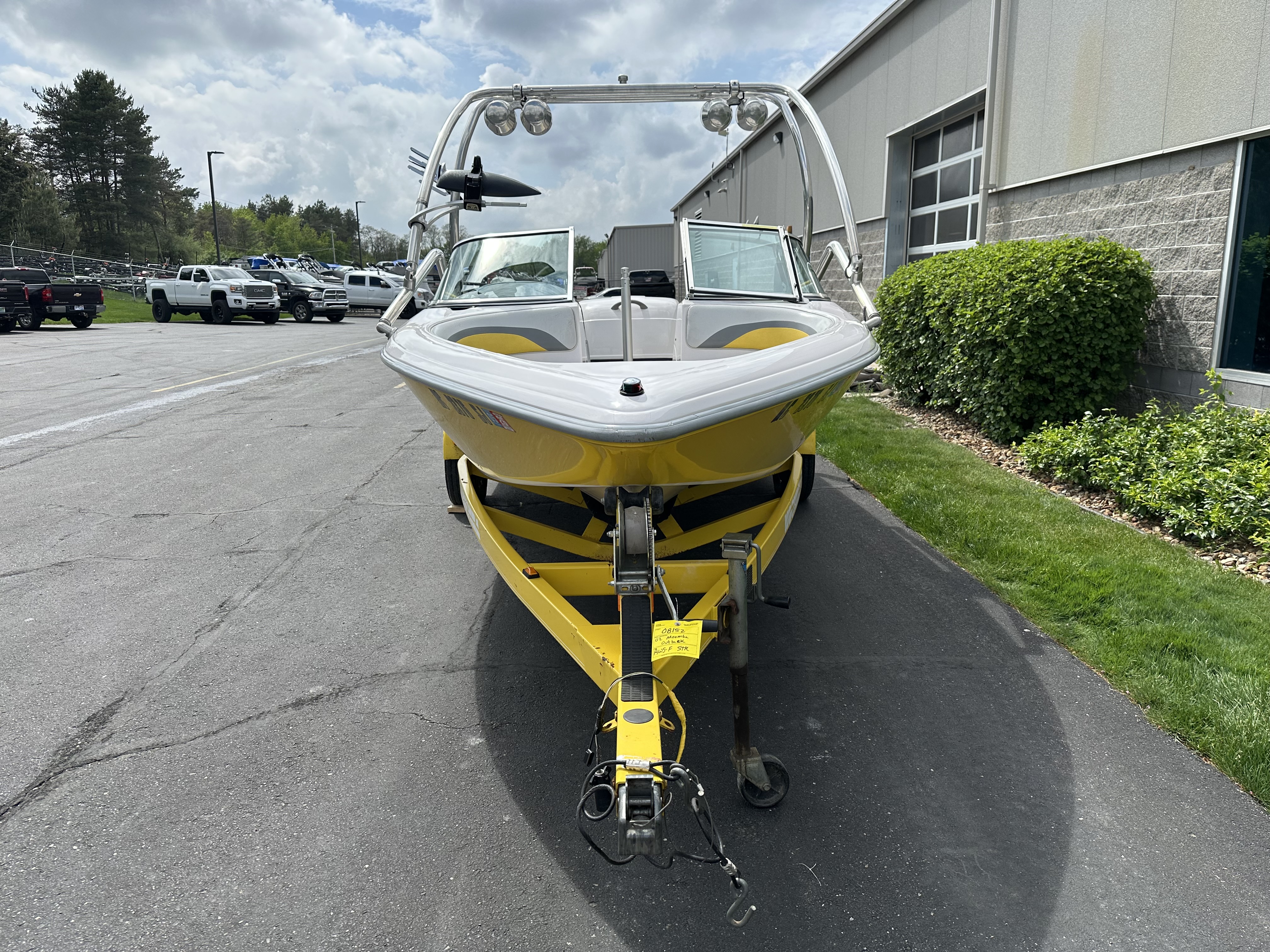 2002 Moomba Outback
