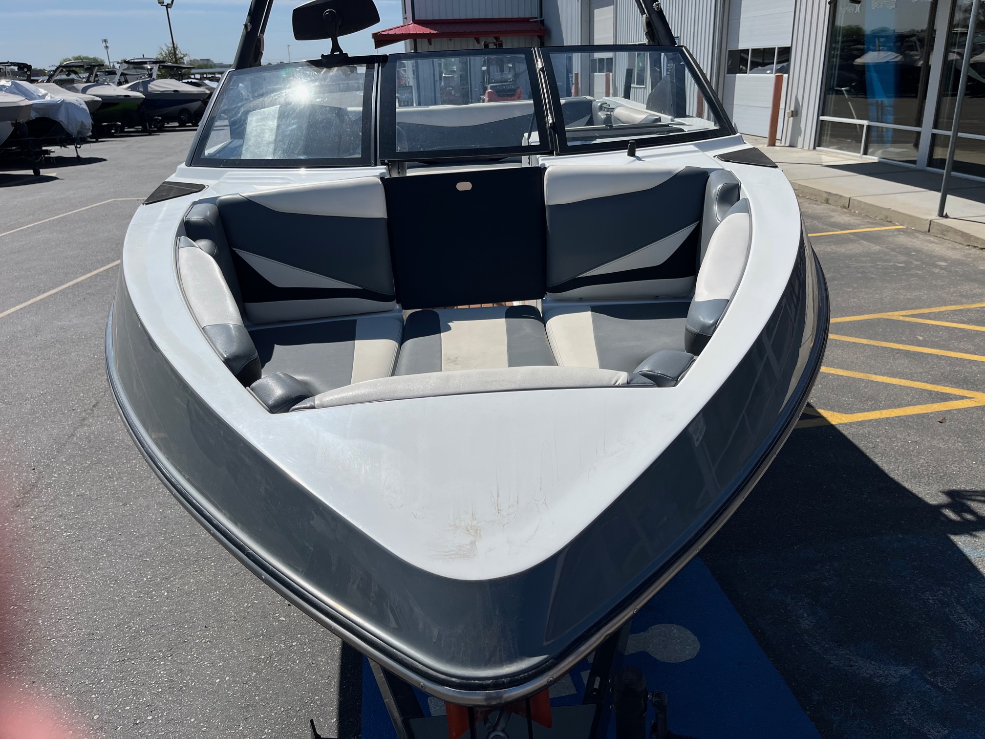 2021 Axis T22