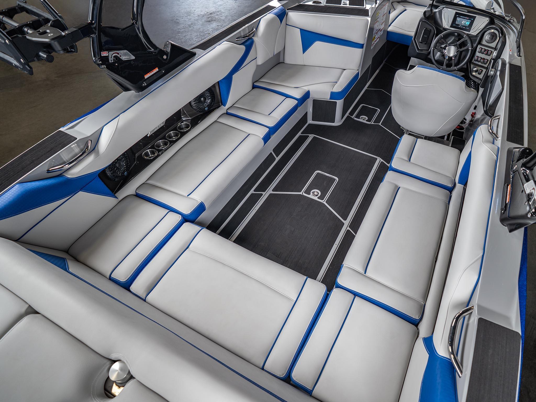 2025 Supreme S240