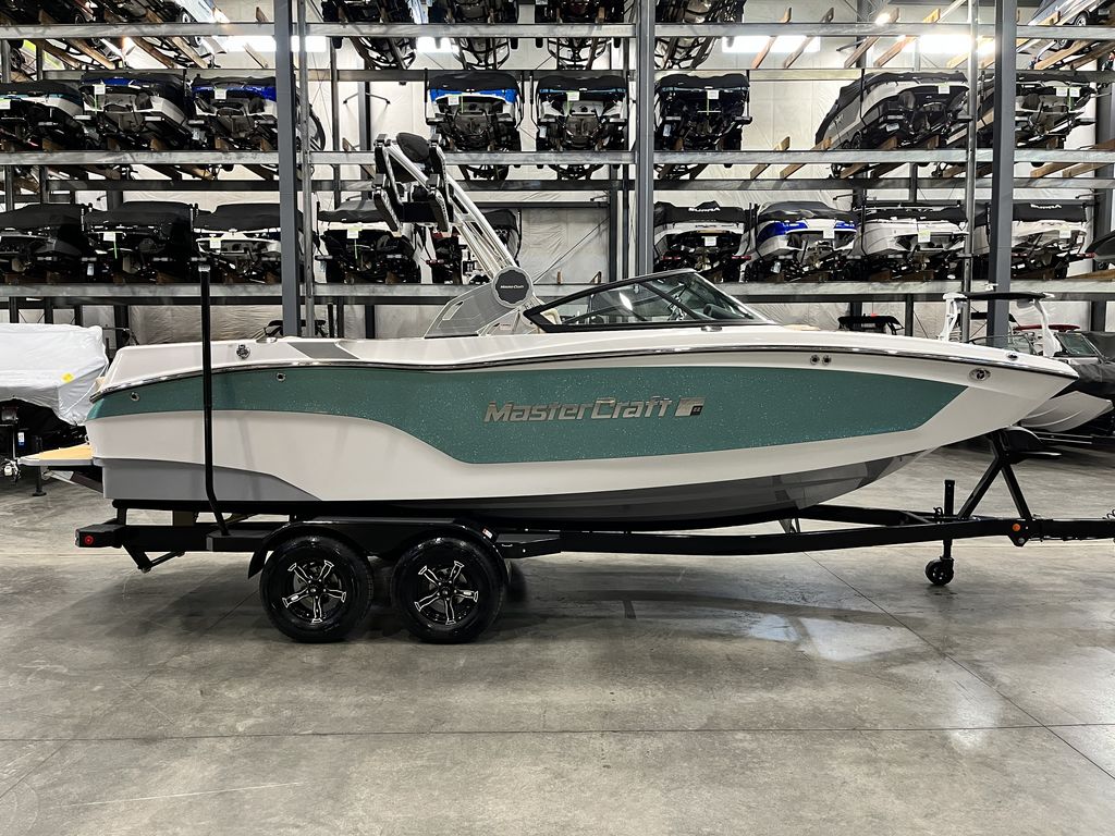 boat.Title