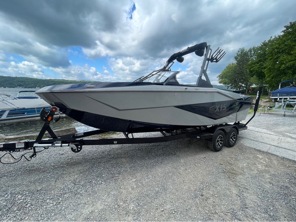 2024 Axis Wake Research T235