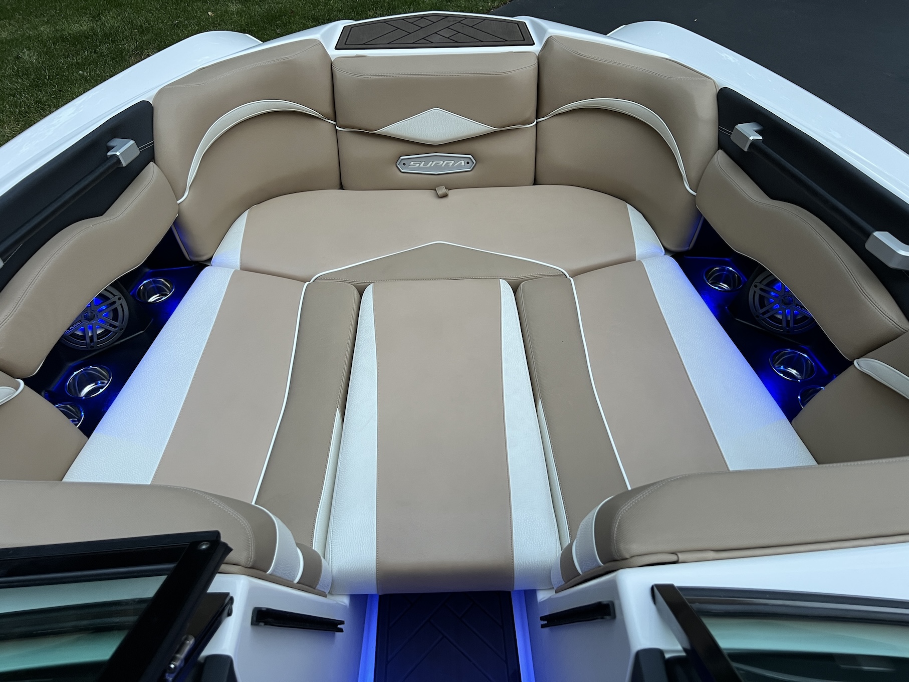 2017 SUPRA SE 550, FULLY LOADED, FRESHWATER, 358 hours