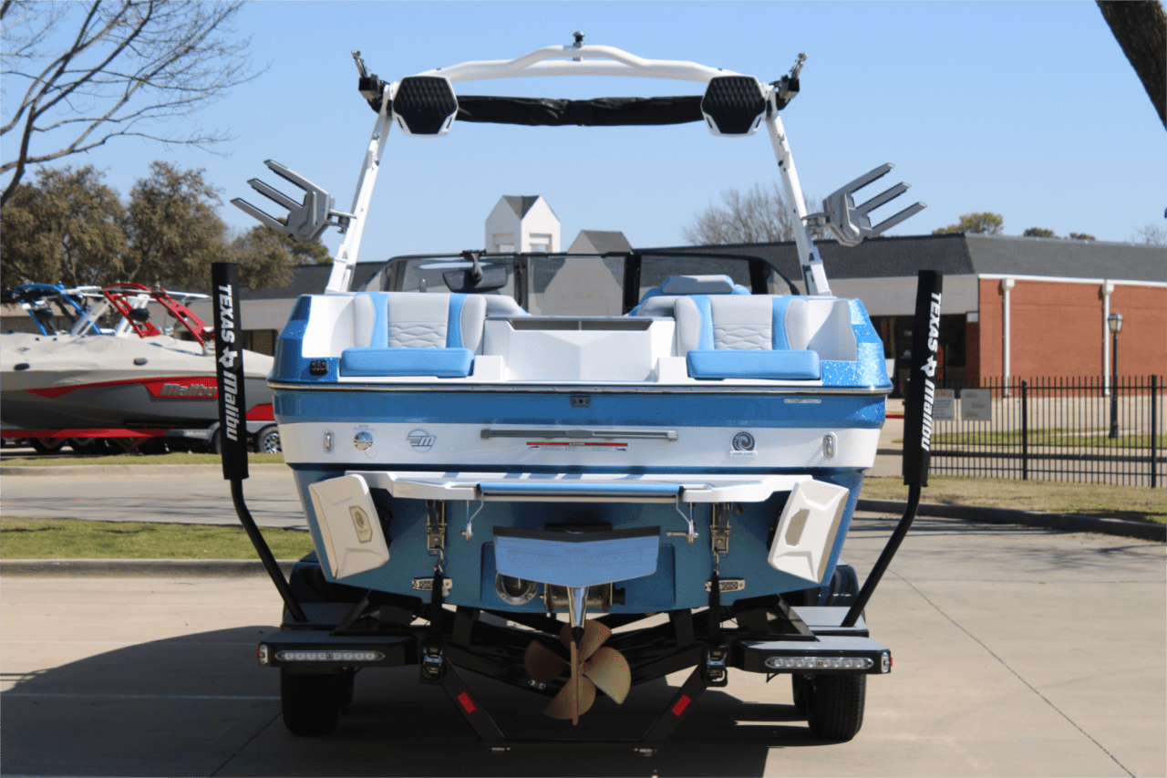 2025 Malibu 24 MXZ