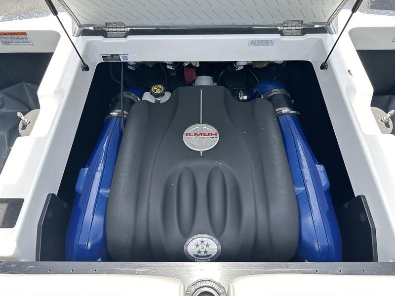 2018 MasterCraft XT23