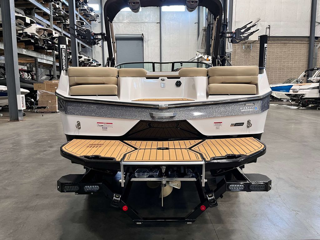 2025 MasterCraft XT23