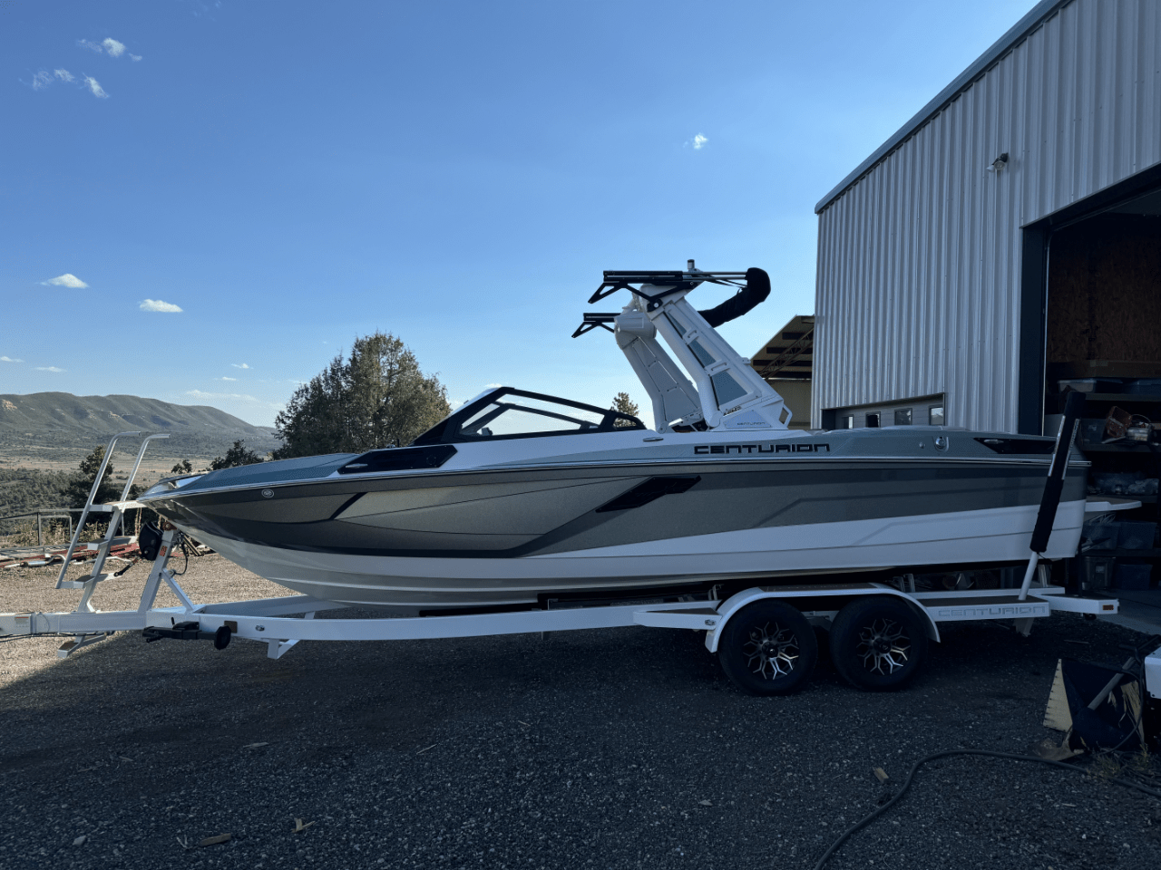 2025 Ri245 only 40 hrs