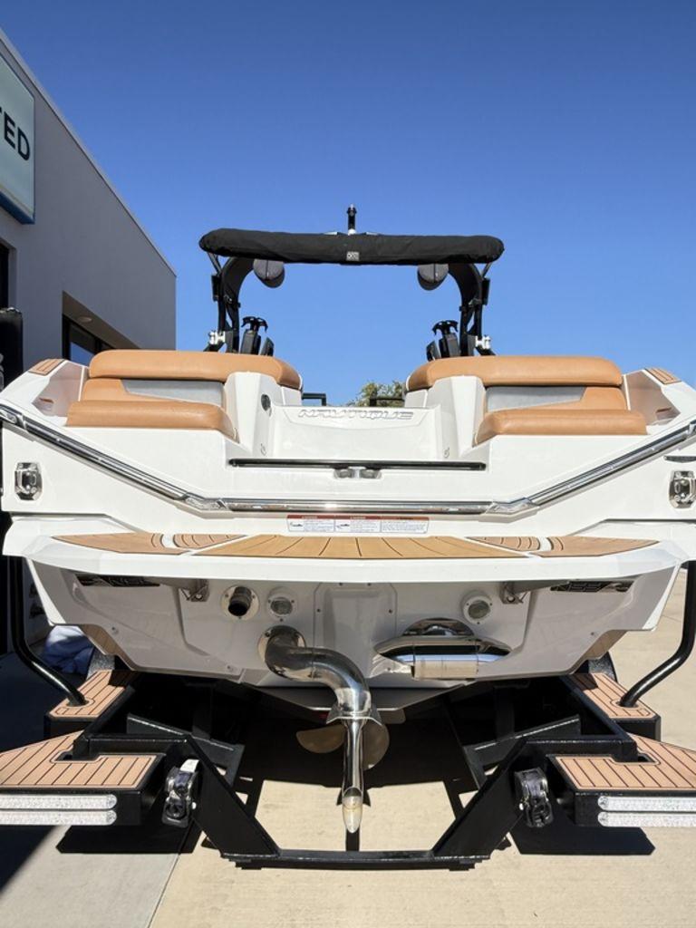 2021 Nautique G25