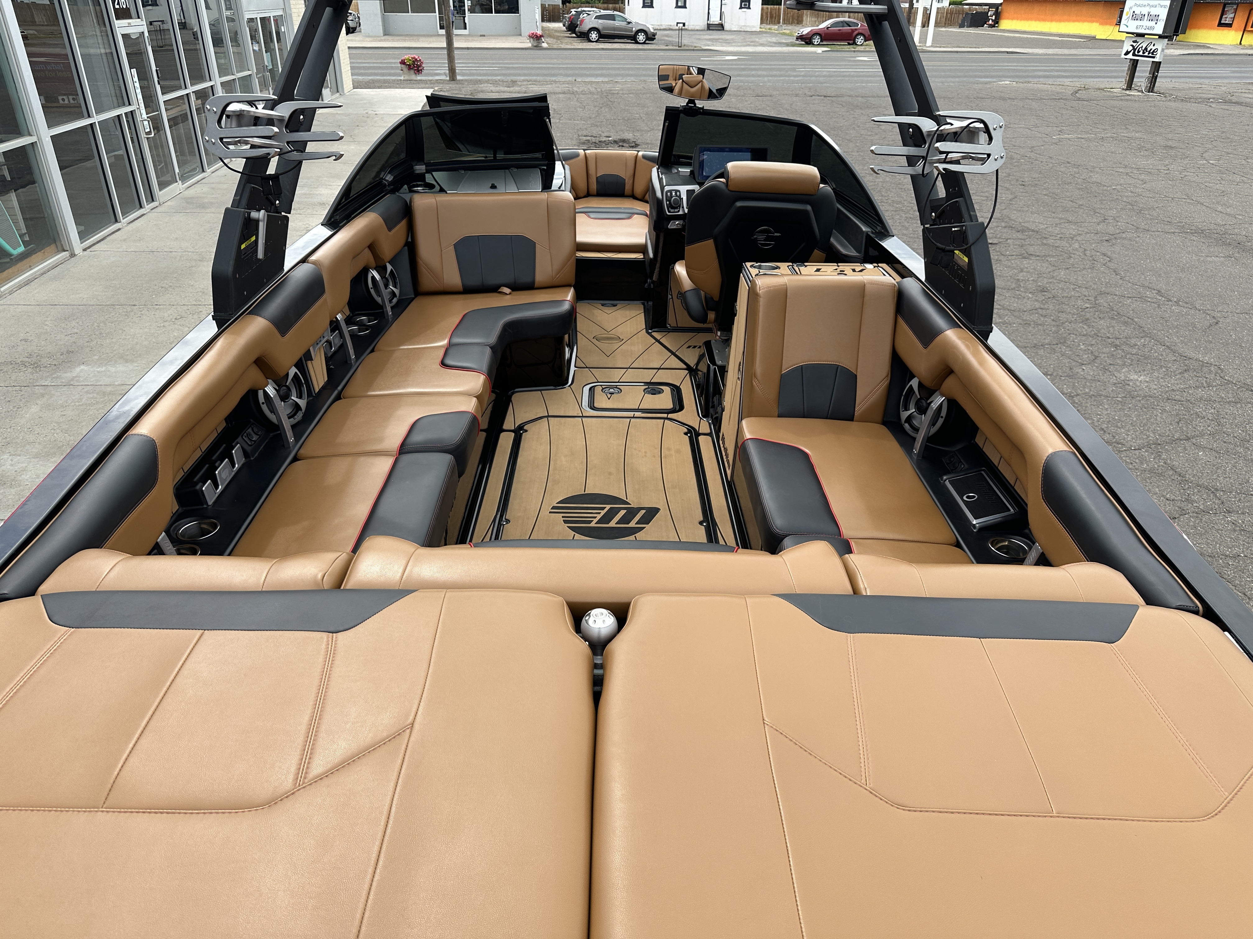 2019 Malibu Wakesetter 25 LSV
