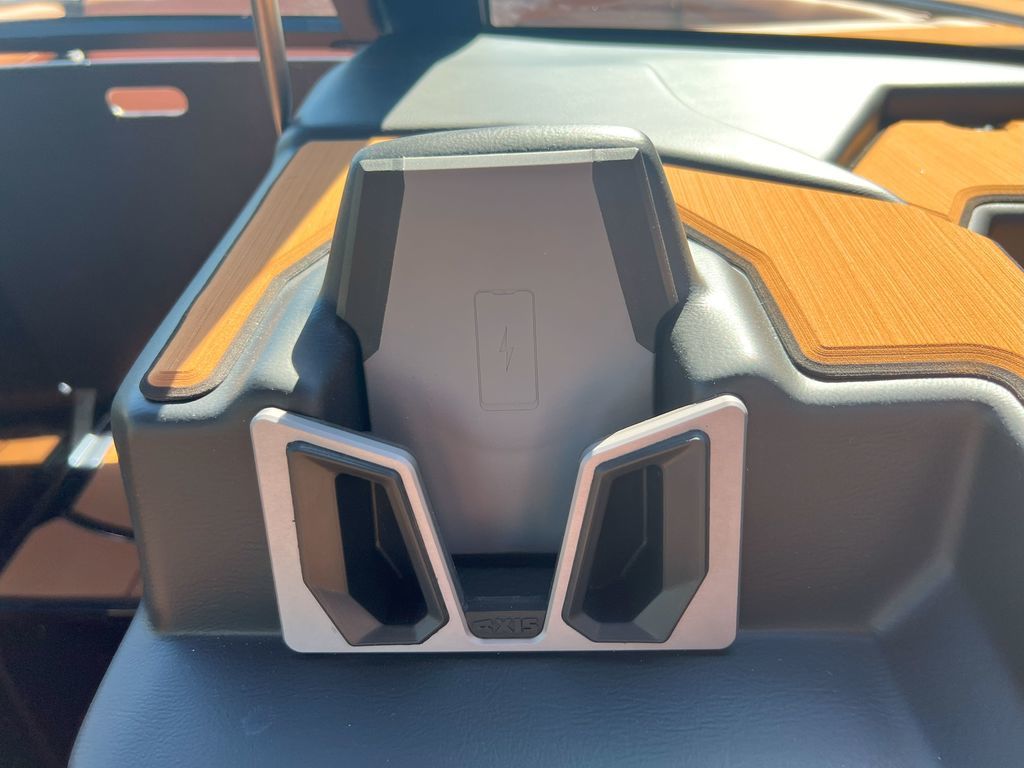 2025 Axis Wake Research A225
