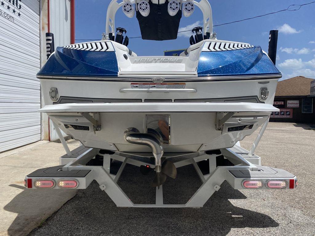 2018 Nautique G23