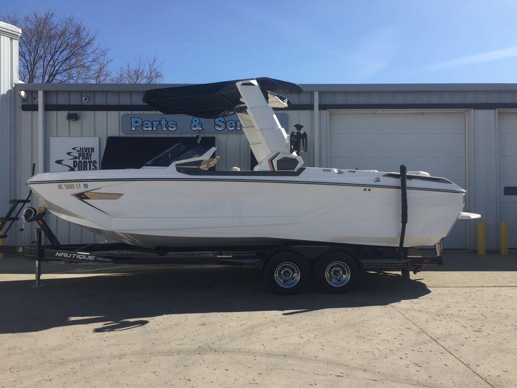boat.Title