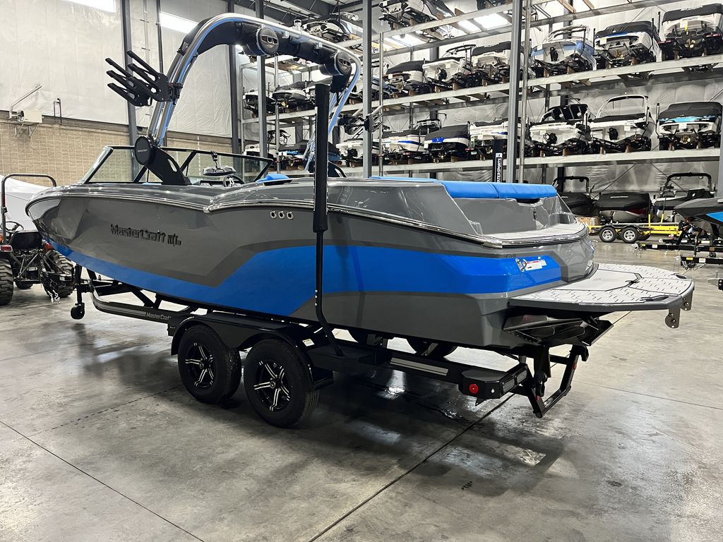 2024 MasterCraft NXT24