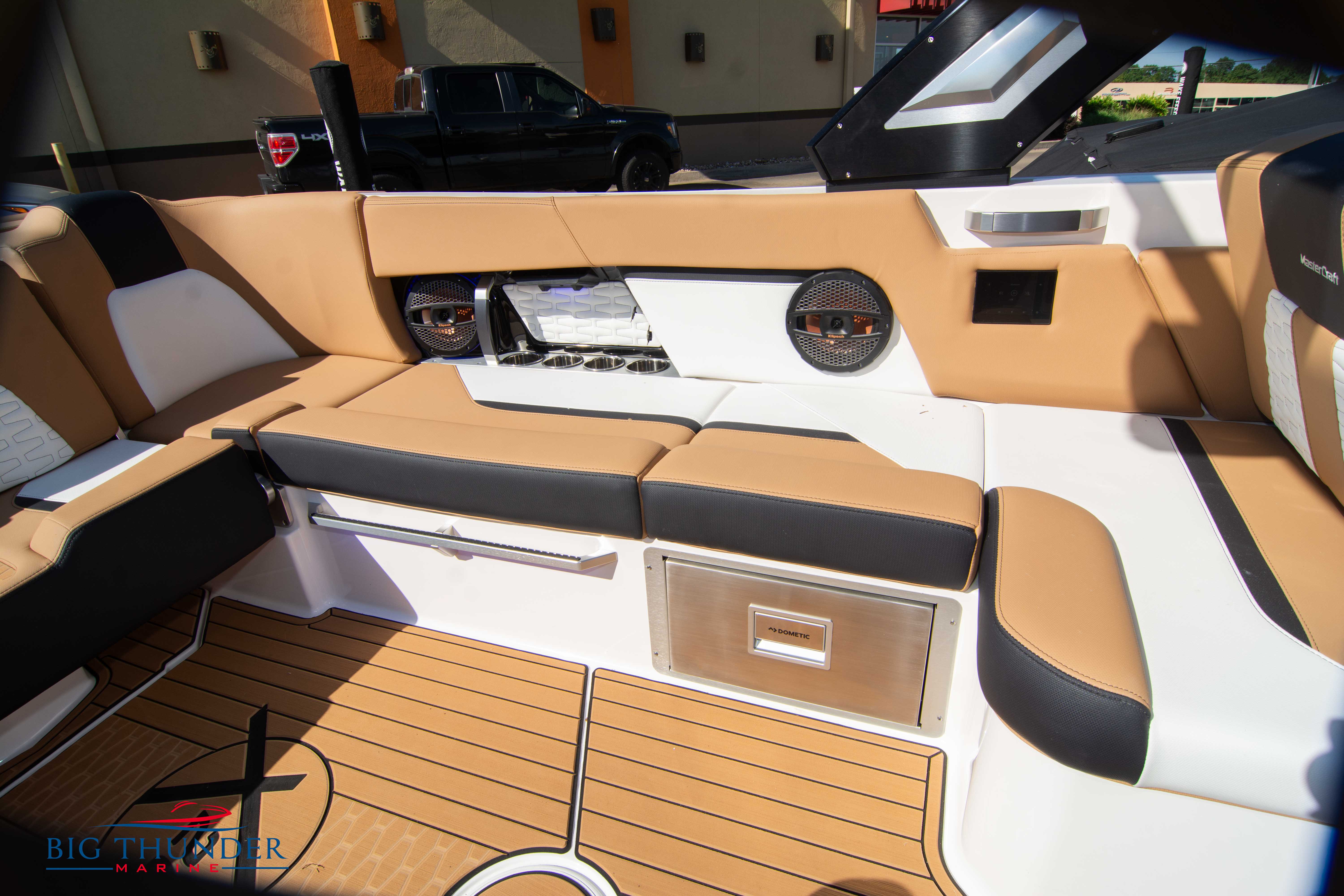 2023 Mastercraft X26