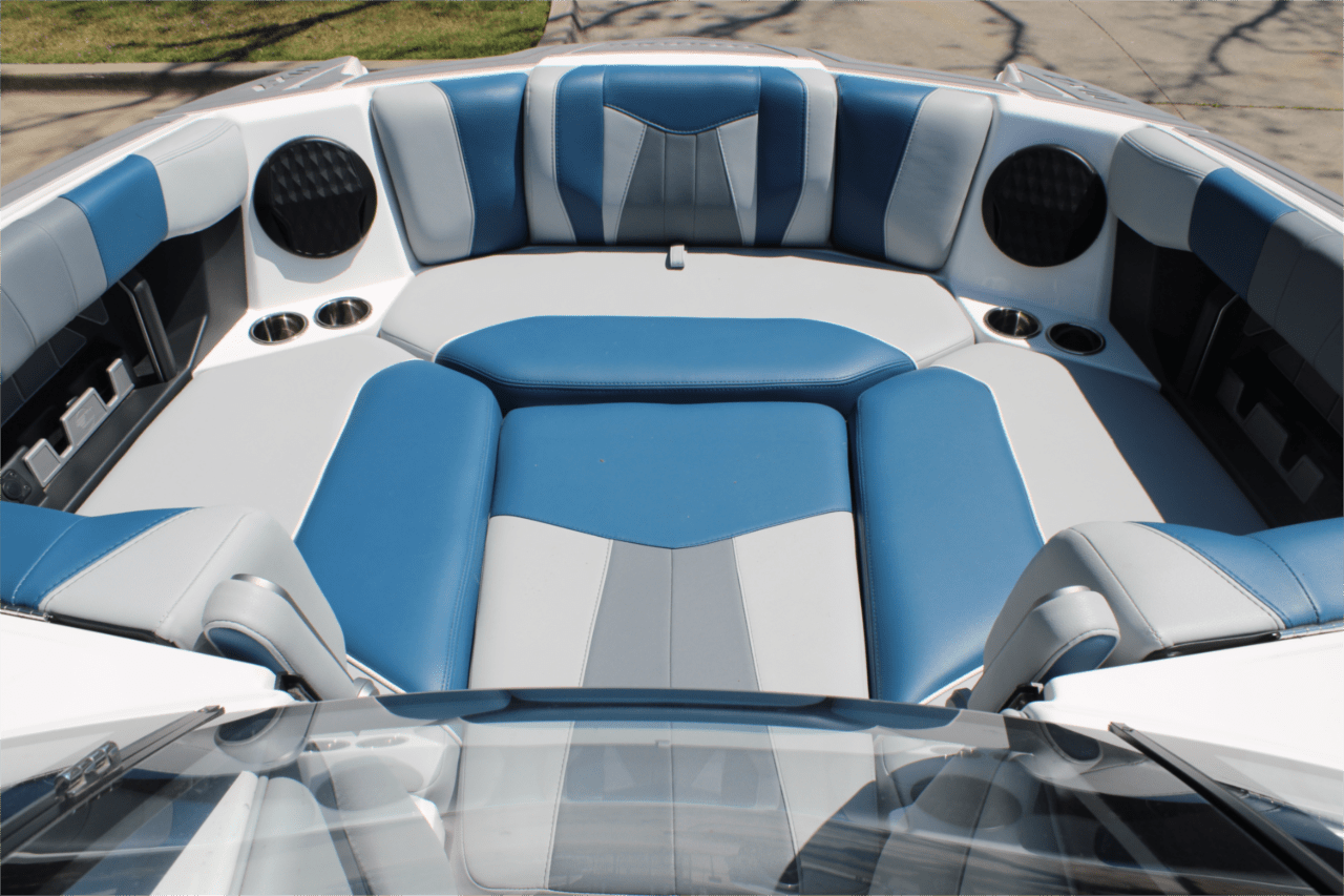 2023 Malibu 24 MXZ