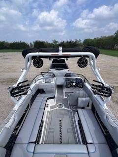 2021 Moomba Max Excellent Condition