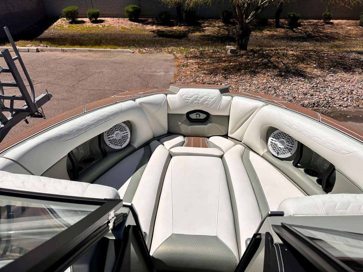 2024 CENTURION Ri245