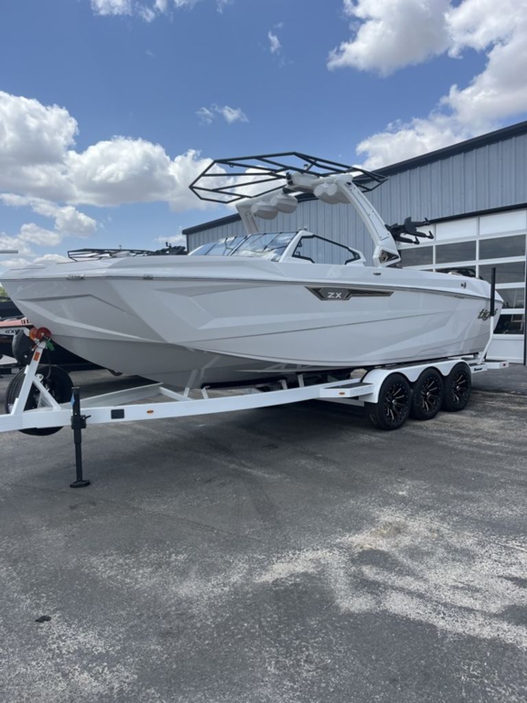 boat.Title