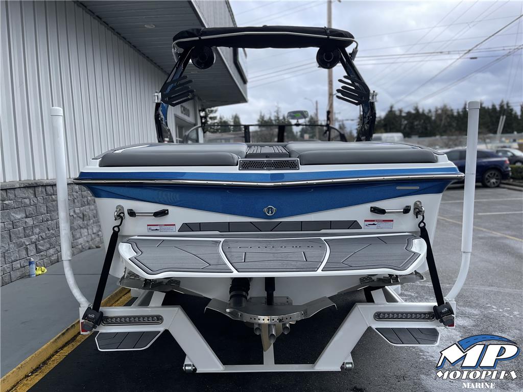 2023 CENTURION Vi22