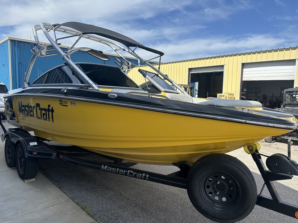 2006 MasterCraft X2