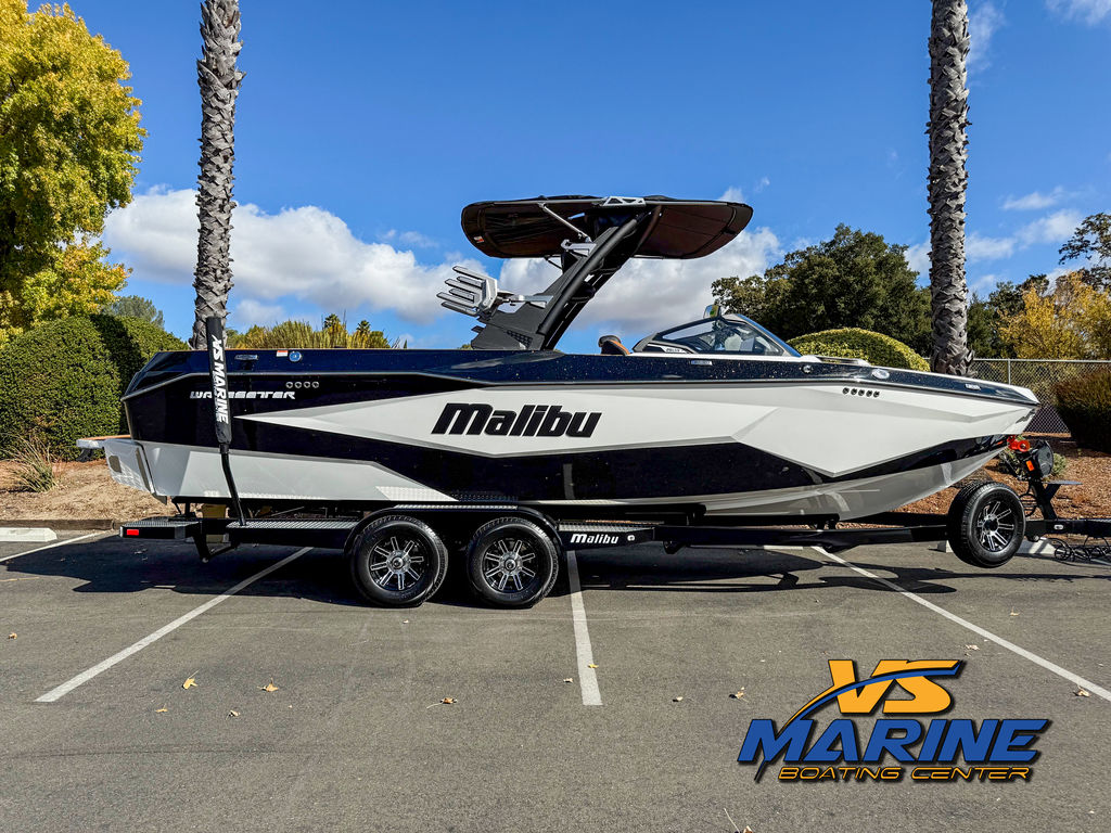 2025 Malibu Boats 25 LSV