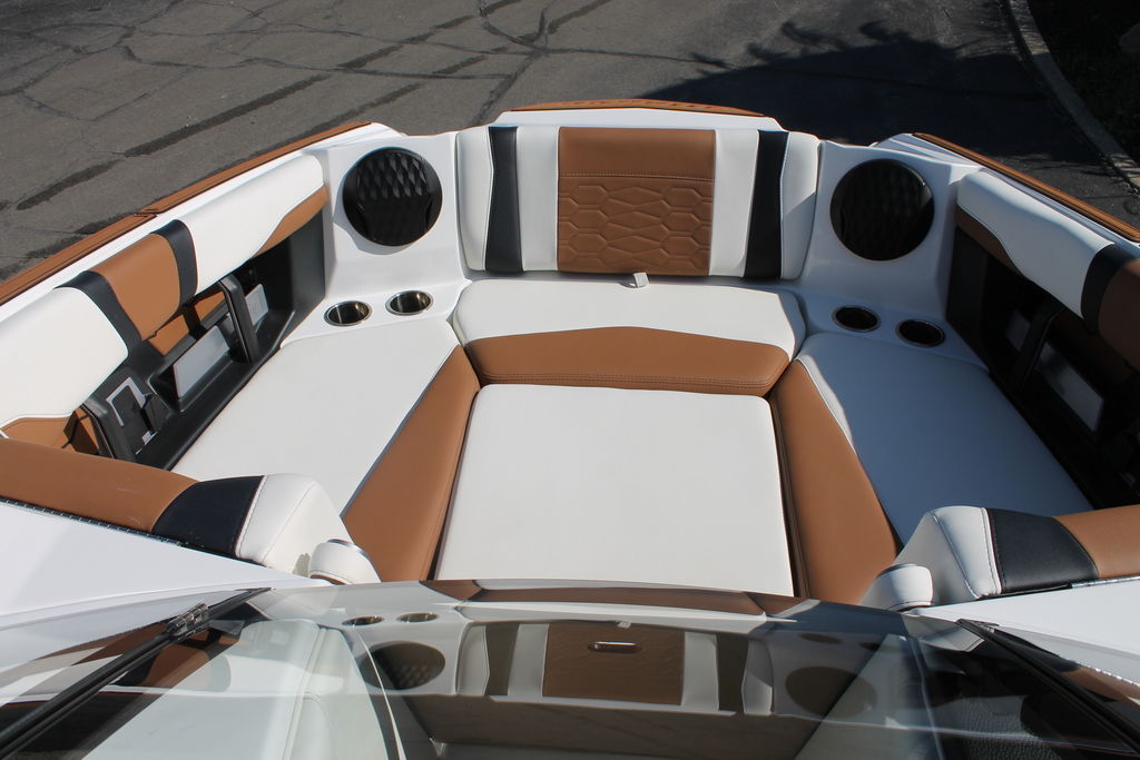 2025 Malibu Boats 22 MXZ