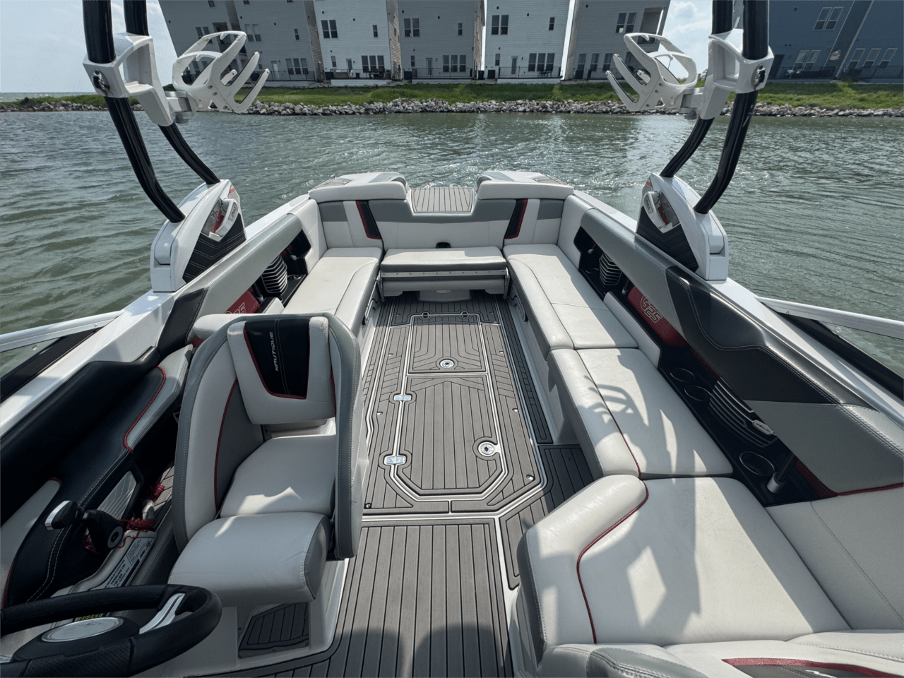 2013 Nautique Super Air G25