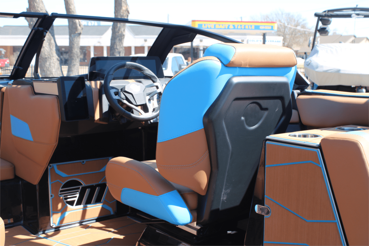 2025 Malibu 24 MXZ