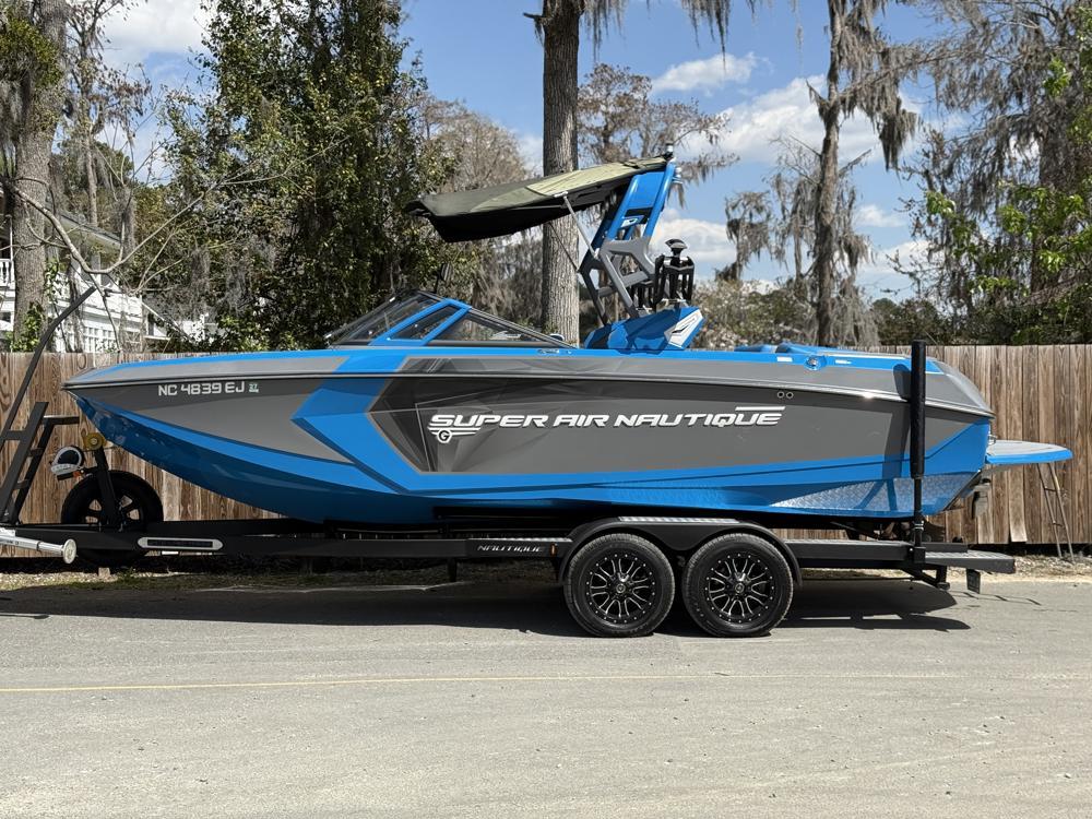 boat.Title