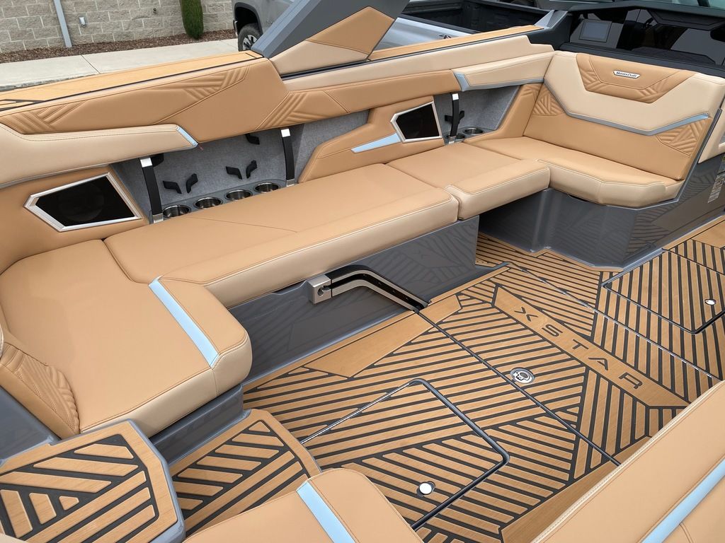 2025 MasterCraft XSTAR 23