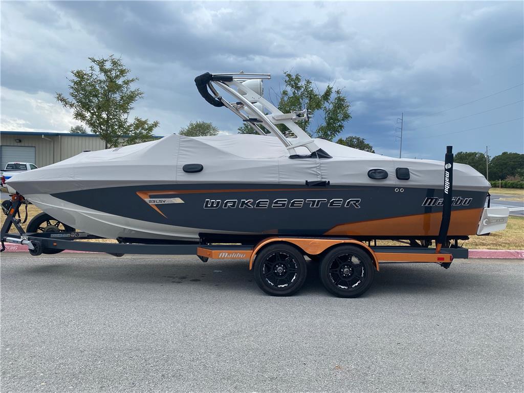 2014  Malibu Wakesetter  23LSV Icon