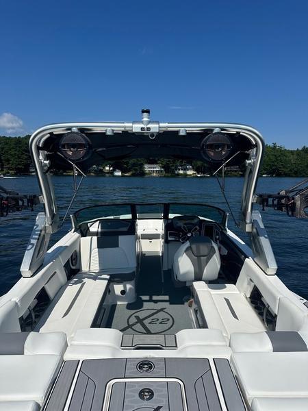 boat.Title