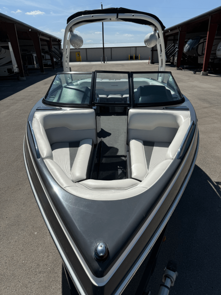2014 Moomba Mobius LSV Icon