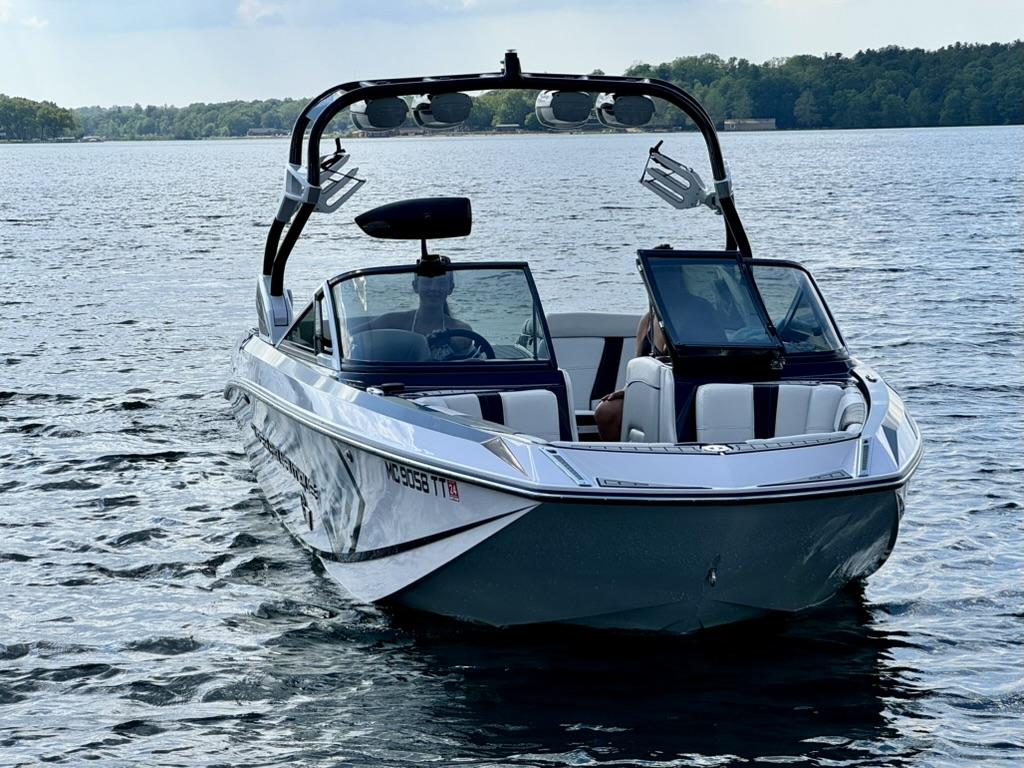 SUPER CLEAN! Super Air Nautique G21 Fully Loaded