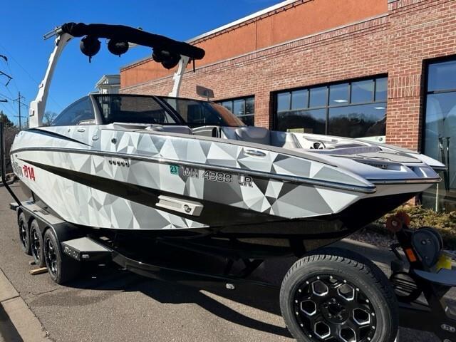 2017 Malibu M235 **Pending Deal**