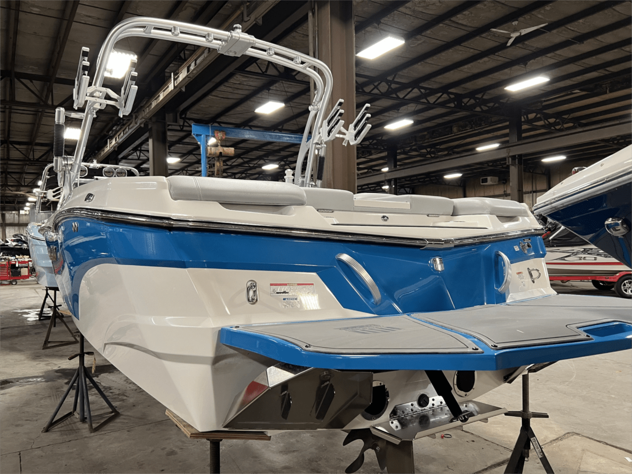 2017 Mastercraft XT23 | 209094