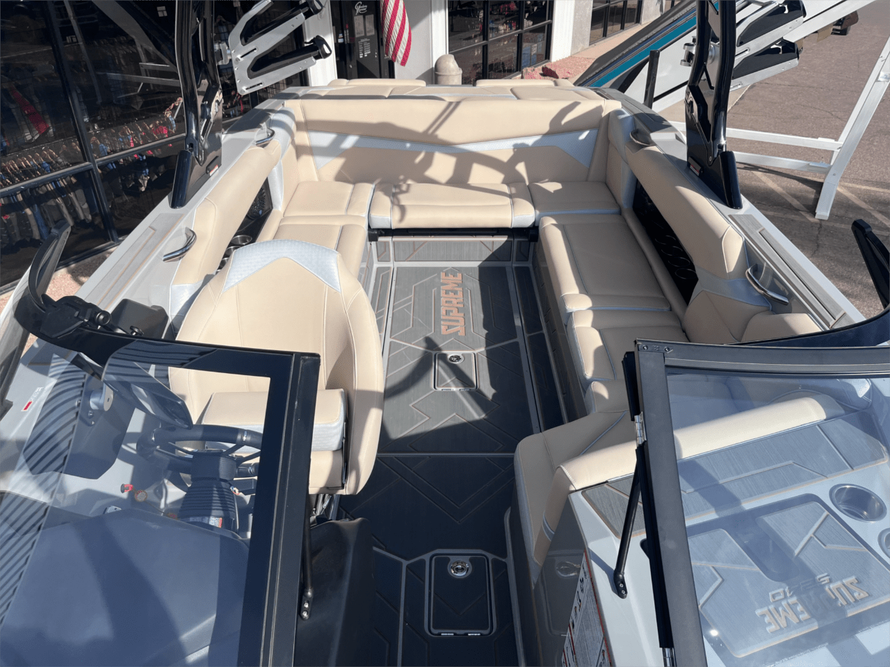 2025 Supreme S240