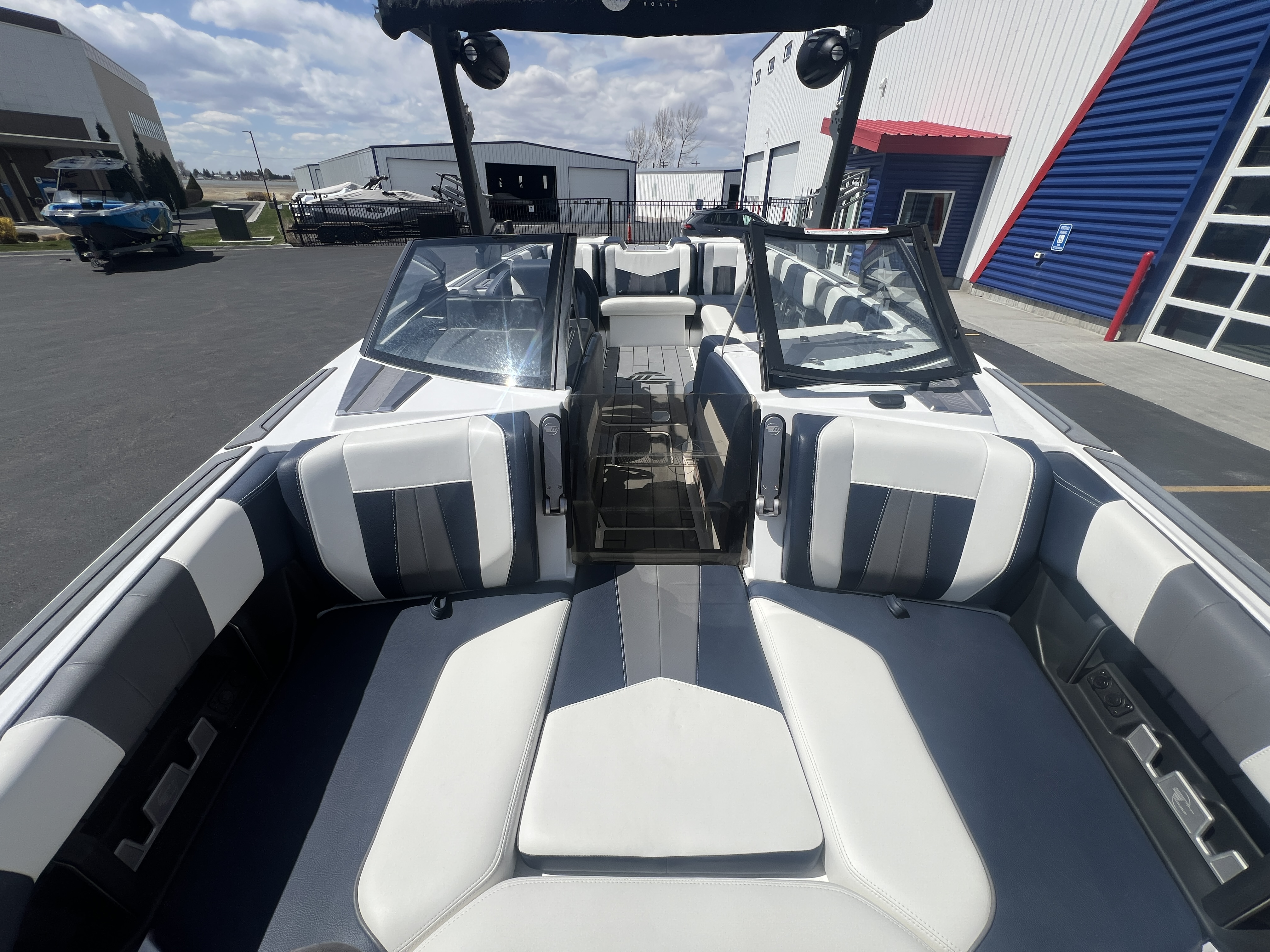2022 Malibu Boats 24 MXZ